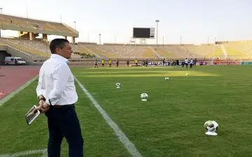 تکذیب اخراج سرمربی تیم فوتبال فولاد خوزستان