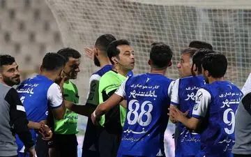 واکنش تند باشگاه گل‌گهر به اتفاقات دیدار با استقلال؛ «به خودتان شک کنید» 