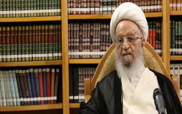 آیت الله مکارم شیرازی درگذشت همسر آیت الله سیستانی را تسلیت گفت