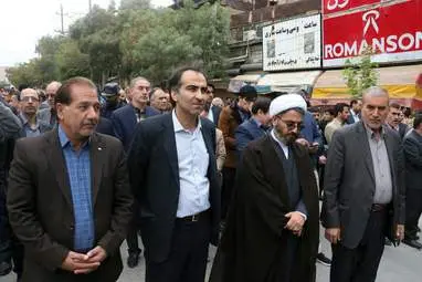 حضور پرشور مردم کرمانشاه در راهپیمایی روز دانش آموز به روایت تصویر