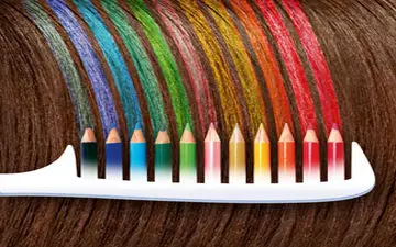  خانم ها در هیاهوی رنگ کردن موها در آخر سال، به این نکات توجه کنید