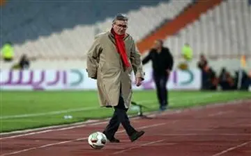  برانکو - افشین؛ جنگ پروفسور برای عنوان امپراطور 