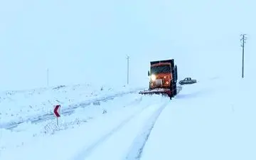 انسداد سه محور مازندران به دلیل بارش برف