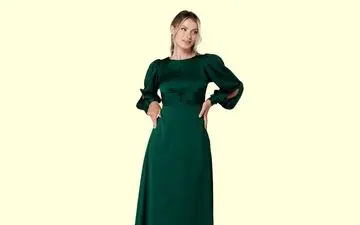 لباس ساتن، انتخابی شیک برای مجالس خاص: راهنمای کامل خرید