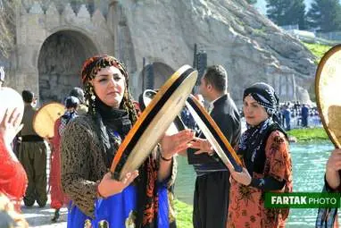 آغاز جشنواره کرمانشاه پایتخت آیین های نوروزی به روایت تصویر