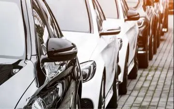 سقوط تاریخی قیمت خودروهای چینی / ضرر خریداران آریزو و فیدلیتی سنگین شد + جدول
