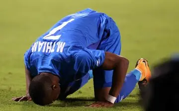 مروارید سیاه شفر در اردوی استقلال حاضر شد