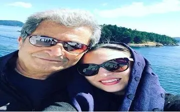 تصاویری از بازیگران مشهور در کنار پدرشان
