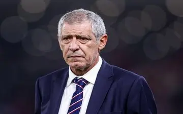 سرمربی سرشناس اخراج شد