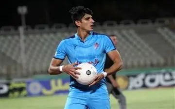 ستاره تیم پیکان رباط صلیبی پاره کرد