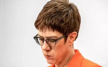 گزینه جانشینی مرکل نیامده رفت
