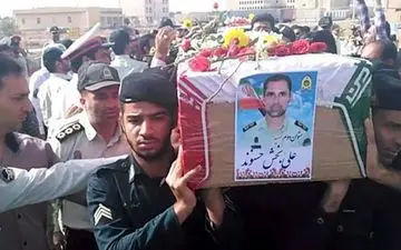 فوری / عاملان حمله به کلانتری در اهواز و شهادت 2 پلیس دستگیر شدند 