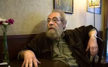 فراستی:  اصغر فرهادی هیچی بلد نیست