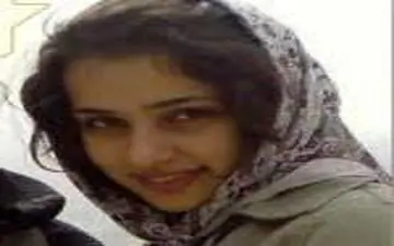 تیپ و ظاهر پریا وزیری در اکران «بدون تاریخ؛ بدون امضا»