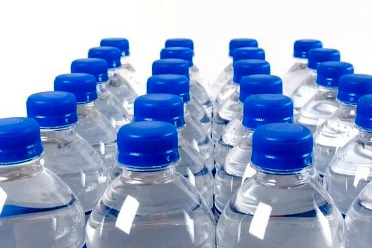 چرا زنان باردار از بطری پلاستیکی آب ننوشند؟