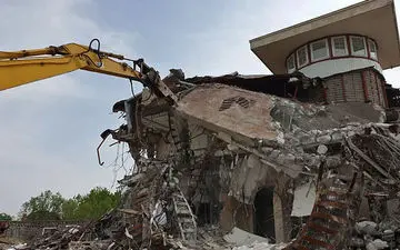 تخریب 120 ویلای لوکس پولدارهای تهرانی در فردوسیه 