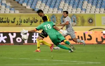لیگ برتر فوتبال| رقابت پایین جدولی ها برای بقا به 2 هفته آخر کشیده شد/ سپاهان به سمت نایب قهرمانی