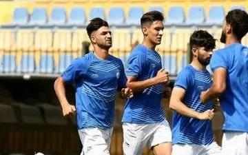  دو استقلالی در تمرینات آفتابی شدند