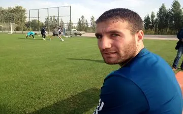 مگویان: به من چیزی نگفته‌اند، با استقلال قرارداد دارم