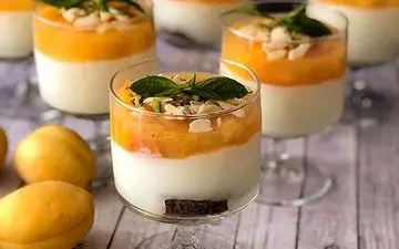 طرز تهیه دسر زرد آلو | با میوه های تابستانی دسر درست کن!