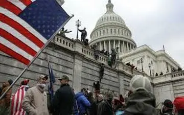 مقام جمهوری‌خواه آمریکا: حمله به کنگره صحنه‌سازی بود