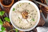 طرز تهیه سوپ قارچ هتلی؛ خوشمزه، مجلسی و به سبک رستورانی