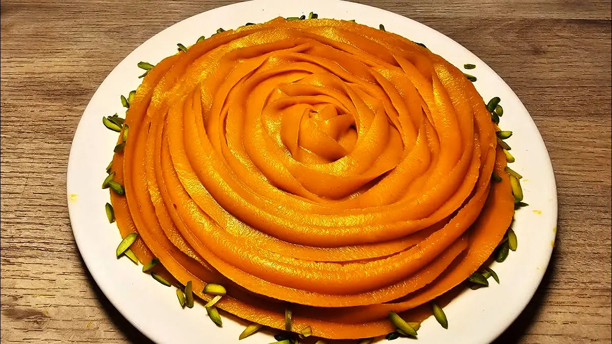 حلوای هویج خوشمزه و مجلسی با رنگ بینظیر