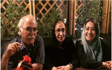 دورهمی فاطمه هاشمی به همراه پدر و مادر همسرش (عکس)