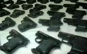 
کشف ۹۲ کلت کمری در کرمانشاه