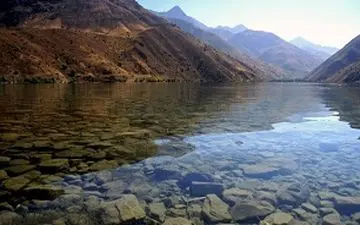 ورودگردشگر به دریاچه گهر ممنوع