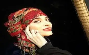 بازیگر خانم با پوششی باور نکردنی 