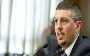 مذاکره‌کننده سابق آمریکایی اقدام ترامپ علیه سپاه را مسخره کرد