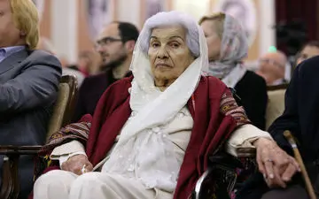 منیر فرمانفرماییان درگذشت