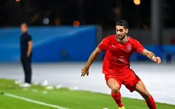 لژیونر محبوب آبی ها در لیست یحیی؟/ شایعه نقل و انتقالاتی در خصوص جانشین نوراللهی در پرسپولیس 