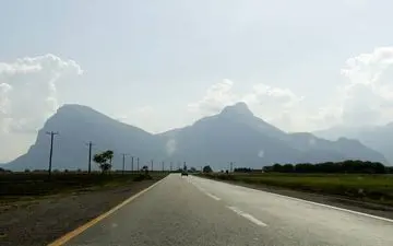 اعمال محدودیت‌های تردد در جاده‌های کرمانشاه
