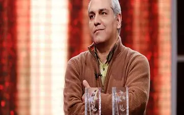 توهین خجالت آور مهران مدیری در برنامه دورهمی / پیشنهاد شرم آور به شرکت کننده + ویدئو