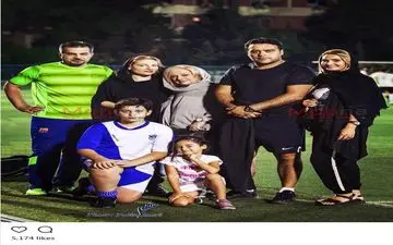 عکس خانوادگی آتوسا حجازی در ورزشگاه شهید کشوری (عکس)