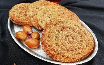 طرز تهیه نان فطیر محلی | واقعا خوشمزه س!!