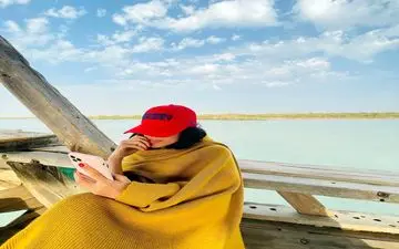 عکس چشم های غم آلود الهه حصاری ! / دختر خندان سینما چرا ماتم دارد!
