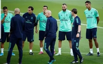 سرمربی رئال بسیار نگران است