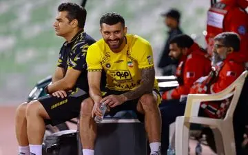 کار سخت دانشگر برای بازگشت به استقلال

