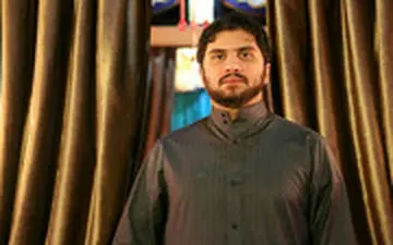  هادی رضوی با پول معلمان مازراتی و بنز اس۵۰۰ خرید