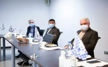 رئیس سازمان غذا و دارو: تا چند ماه آینده نیاز کشور در زمینه واکسن کرونا در داخل برطرف می‌کنیم
