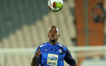 رونمایی شفر از گران‌قیمت‌ترین بازیکن تاریخ لیگ برتر ایران + عکس