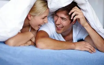 آقایان در رابطه جنسی با همسرانشان به این نکات کلیدی توجه کنند/ رضایت خانم‌ها در روابط زناشویی 