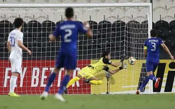 رویای گلر استقلال بر باد رفت!