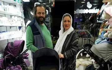 زیبا بروفه و همسرش در یک مرکز خرید! + عکس