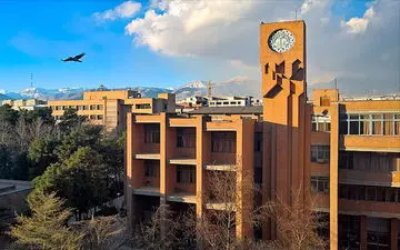 محدودیت برای ساعت ورود و خروج دانشجویان کارشناسی شریف 