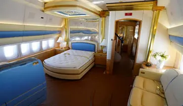 بریز و بپاش‌ها در هواپیمای خانواده سلطنتی قطر در یوتیوب منتشر شد