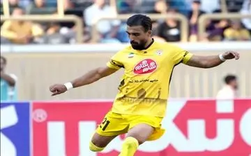 درخشش پنهان محمد آژیر در شکست سنگین فجر مقابل استقلال